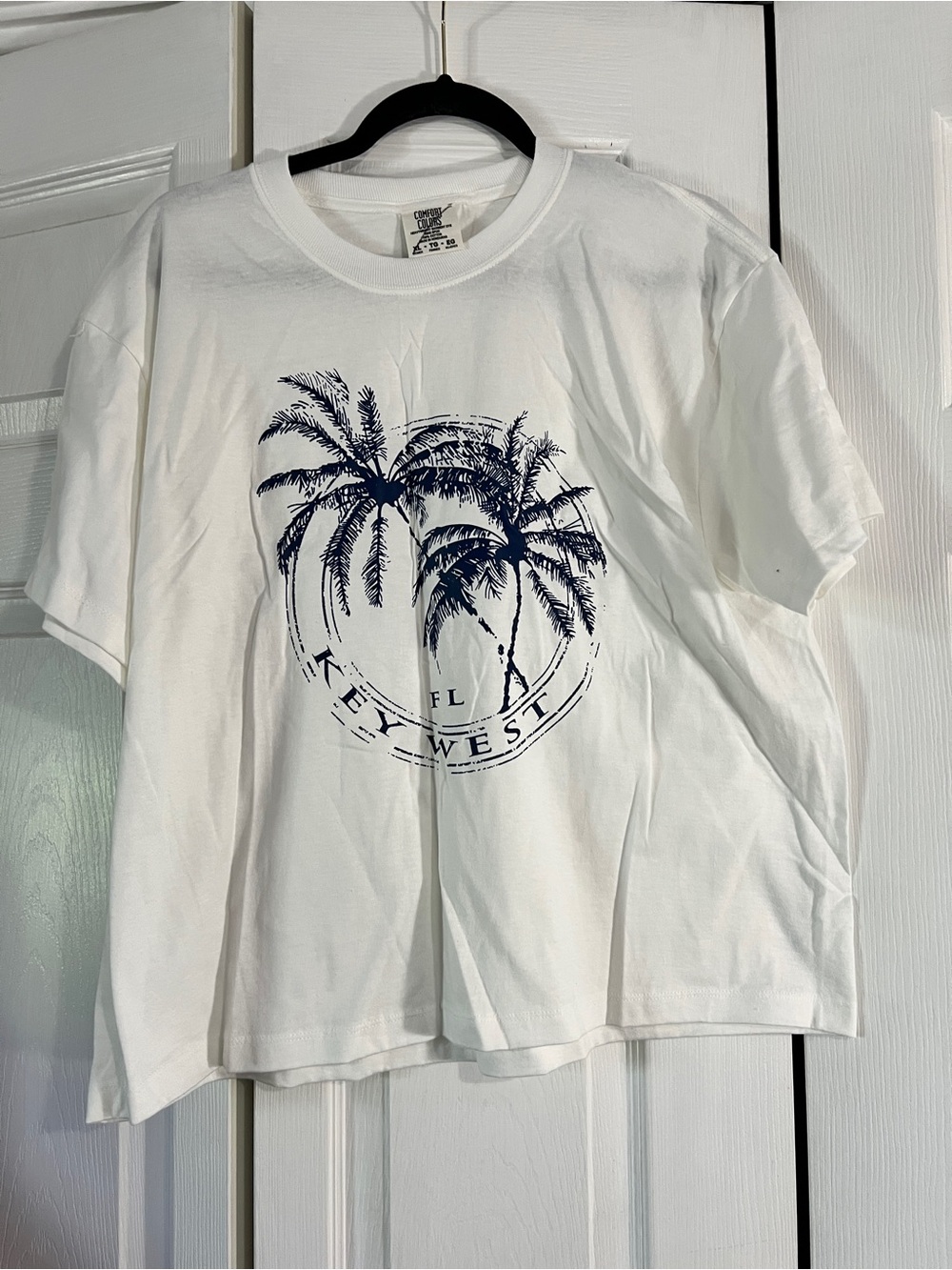 Comfort Colors White Tee with Navy Palm Tree Graphic